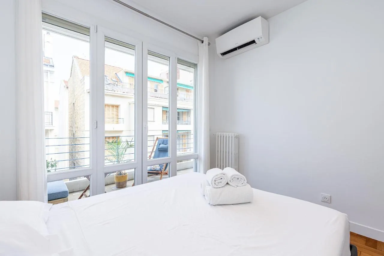 Apartment Ferienwohnung Quiet 1 Bdr Downtown Terrace Ac & Parking Nizza